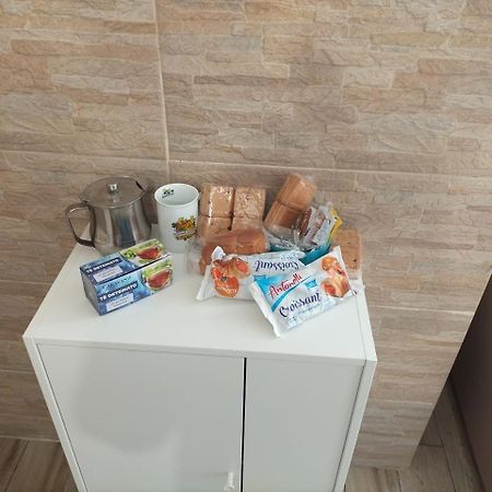 Casa Vacanze Eleonor CTA Exteriör bild